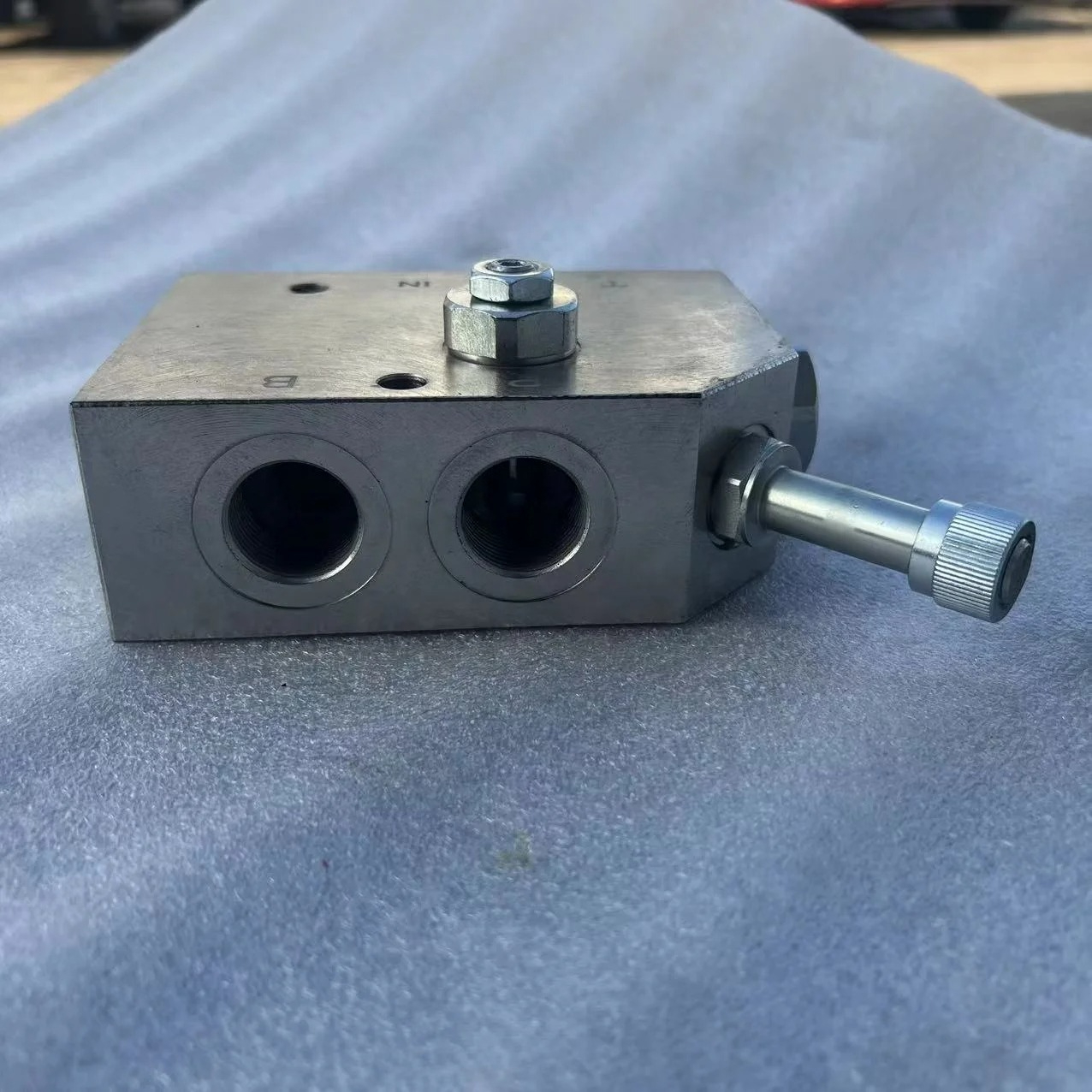 PC200-6 Excavator Pressure Rel – Heavy Equipment Breaker recenzja i cena